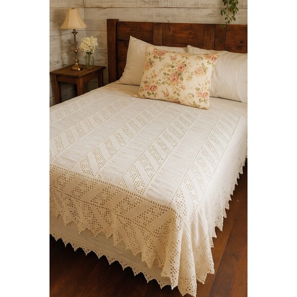 Antique Crochet Bedspread Handmade USA 30s Ecru Vintage Cottagecore 91x76 - Picture 1 of 7